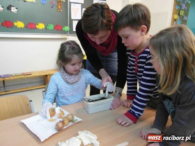 Zdjęcie w galerii na portalu naszraciborz.pl: Bezpłatna oferta dla sześciolatków w Szkole Podstawowej nr 1  wiadomości z regionu