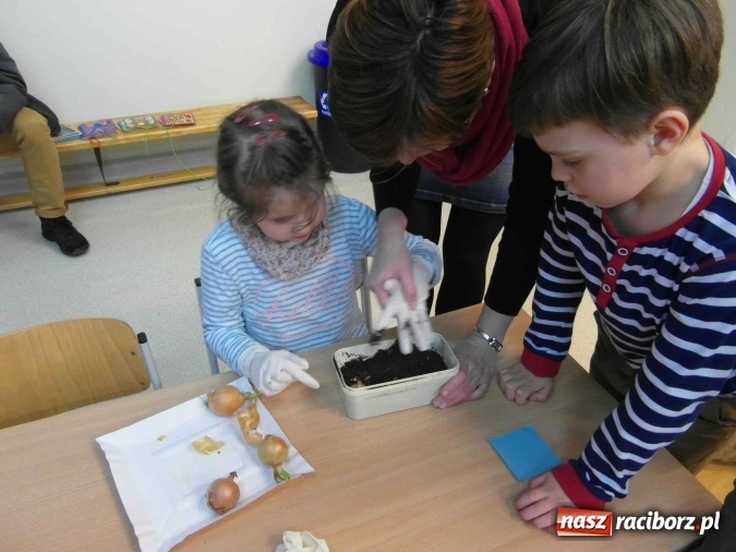 Zdjęcie w galerii na portalu naszraciborz.pl: Bezpłatna oferta dla sześciolatków w Szkole Podstawowej nr 1  wiadomości z regionu