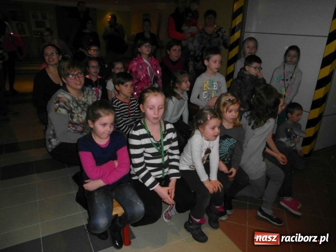 Zdjęcie w galerii na portalu naszraciborz.pl: Bezpłatna oferta dla sześciolatków w Szkole Podstawowej nr 1  wiadomości z regionu