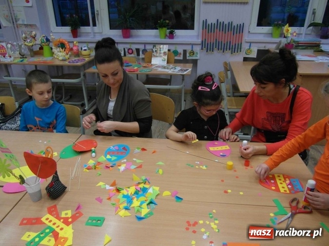 Zdjęcie w galerii na portalu naszraciborz.pl: Bezpłatna oferta dla sześciolatków w Szkole Podstawowej nr 1  wiadomości z regionu