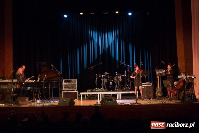 Zdjęcie w galerii na portalu naszraciborz.pl: Wspaniały koncert charytatywny dla Wiktorii i Jurka wiadomości z regionu