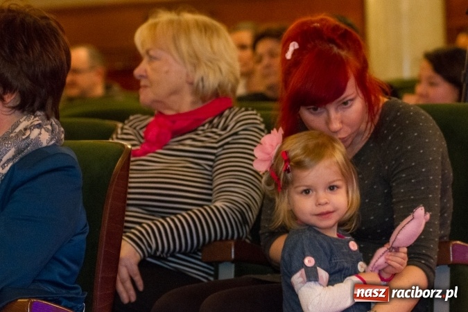 Zdjęcie w galerii na portalu naszraciborz.pl: Wspaniały koncert charytatywny dla Wiktorii i Jurka wiadomości z regionu