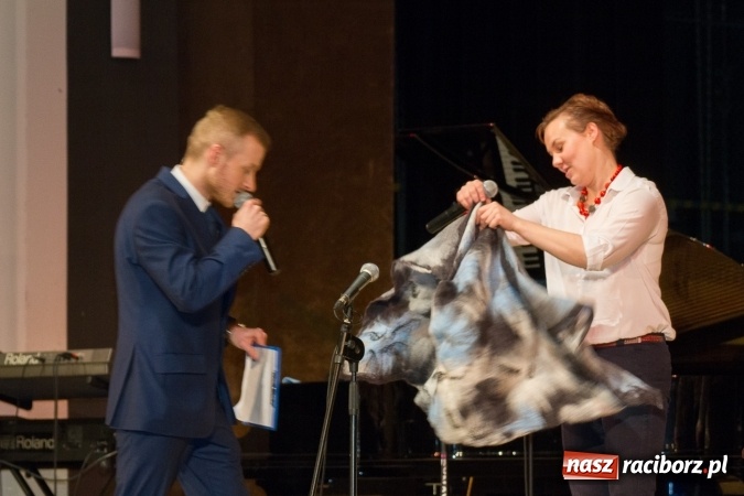 Zdjęcie w galerii na portalu naszraciborz.pl: Wspaniały koncert charytatywny dla Wiktorii i Jurka wiadomości z regionu