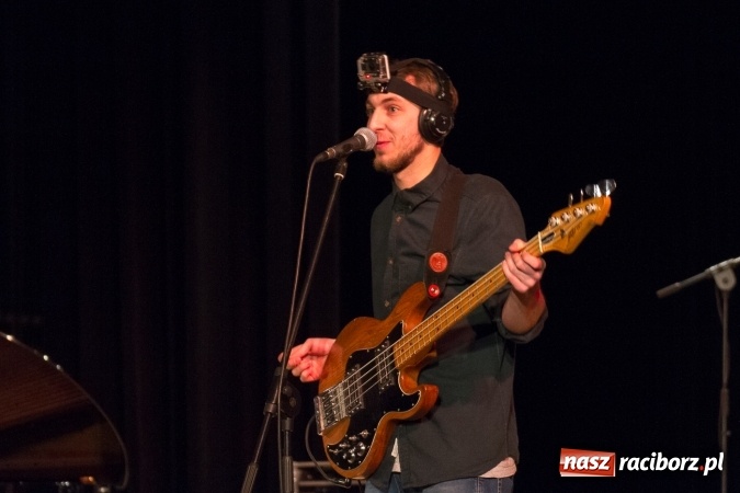 Zdjęcie w galerii na portalu naszraciborz.pl: Wspaniały koncert charytatywny dla Wiktorii i Jurka wiadomości z regionu