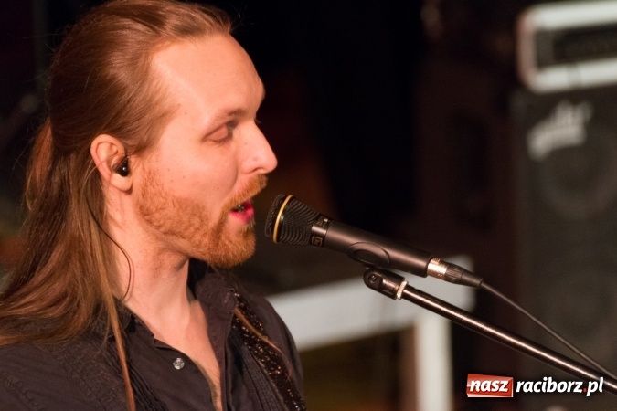 Zdjęcie w galerii na portalu naszraciborz.pl: Wspaniały koncert charytatywny dla Wiktorii i Jurka wiadomości z regionu