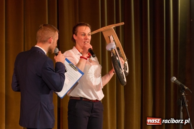 Zdjęcie w galerii na portalu naszraciborz.pl: Wspaniały koncert charytatywny dla Wiktorii i Jurka wiadomości z regionu