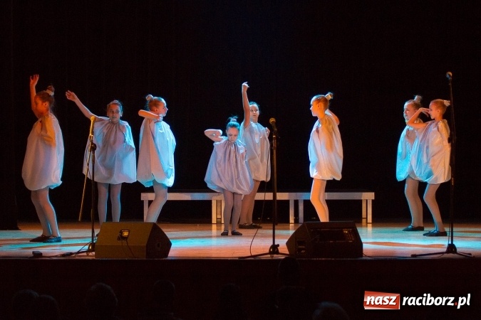 Zdjęcie w galerii na portalu naszraciborz.pl: Wspaniały koncert charytatywny dla Wiktorii i Jurka wiadomości z regionu