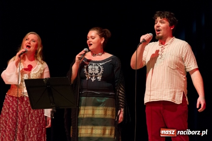 Zdjęcie w galerii na portalu naszraciborz.pl: Wspaniały koncert charytatywny dla Wiktorii i Jurka wiadomości z regionu