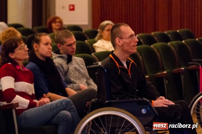 Zdjęcie w galerii na portalu naszraciborz.pl: Wspaniały koncert charytatywny dla Wiktorii i Jurka wiadomości z regionu