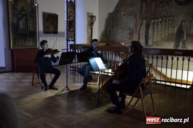 Zdjęcie w galerii na portalu naszraciborz.pl: Siedem ostatnich słów Chrystusa na krzyżu wiadomości z regionu