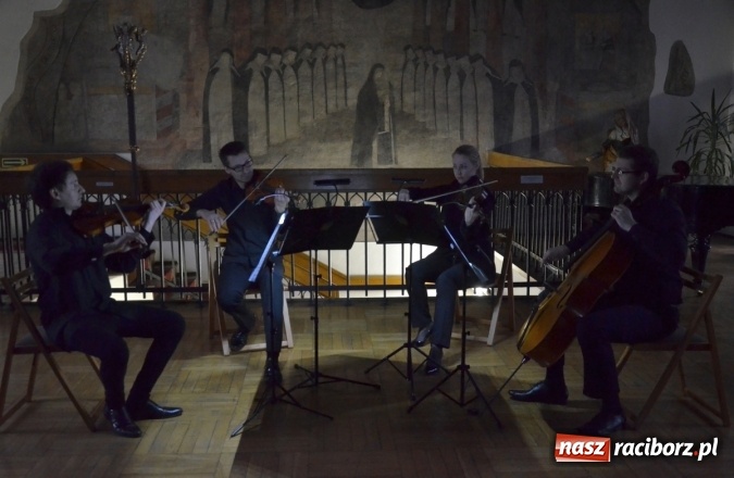 Zdjęcie w galerii na portalu naszraciborz.pl: Siedem ostatnich słów Chrystusa na krzyżu wiadomości z regionu