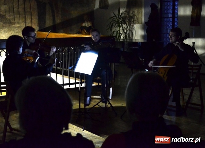 Zdjęcie w galerii na portalu naszraciborz.pl: Siedem ostatnich słów Chrystusa na krzyżu wiadomości z regionu