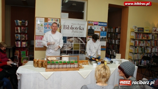 Zdjęcie w galerii na portalu naszraciborz.pl: Maszkecić i warzyć, czyli Remigiusz Rączka o śląskiej kuchni w bibliotece  wiadomości z regionu