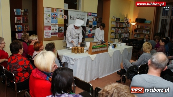 Zdjęcie w galerii na portalu naszraciborz.pl: Maszkecić i warzyć, czyli Remigiusz Rączka o śląskiej kuchni w bibliotece  wiadomości z regionu