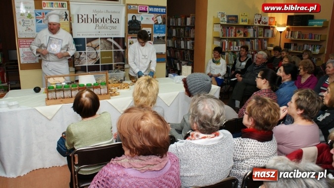 Zdjęcie w galerii na portalu naszraciborz.pl: Maszkecić i warzyć, czyli Remigiusz Rączka o śląskiej kuchni w bibliotece  wiadomości z regionu
