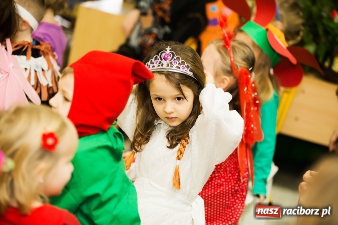 Zdjęcie w galerii na portalu naszraciborz.pl: Dzień otwarty w Szkole i Przedszkolu w Studziennej wiadomości z regionu