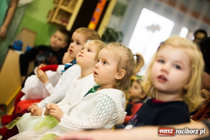 Zdjęcie w galerii na portalu naszraciborz.pl: Dzień otwarty w Szkole i Przedszkolu w Studziennej wiadomości z regionu