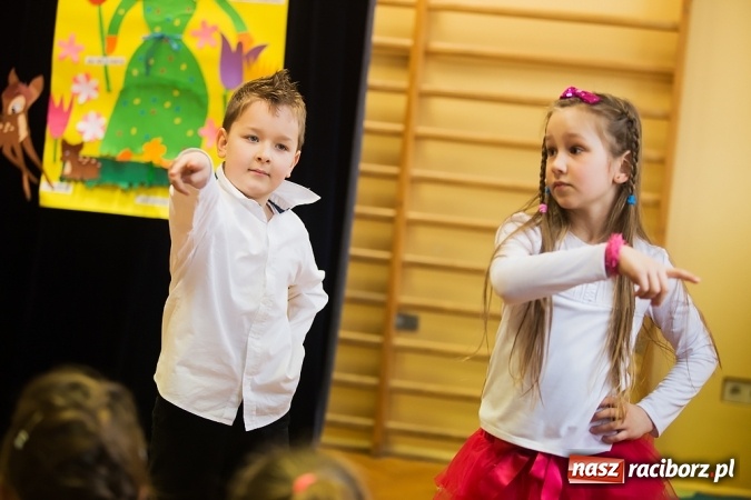 Zdjęcie w galerii na portalu naszraciborz.pl: Dzień otwarty w Szkole i Przedszkolu w Studziennej wiadomości z regionu