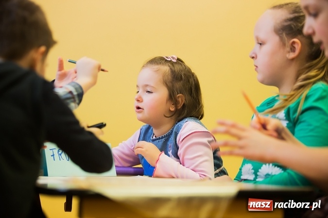 Zdjęcie w galerii na portalu naszraciborz.pl: Dzień otwarty w Szkole i Przedszkolu w Studziennej wiadomości z regionu