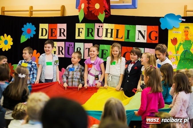 Zdjęcie w galerii na portalu naszraciborz.pl: Dzień otwarty w Szkole i Przedszkolu w Studziennej wiadomości z regionu