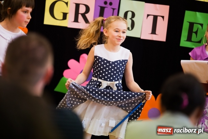 Zdjęcie w galerii na portalu naszraciborz.pl: Dzień otwarty w Szkole i Przedszkolu w Studziennej wiadomości z regionu