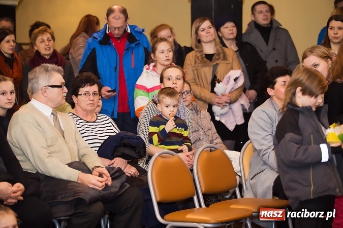 Zdjęcie w galerii na portalu naszraciborz.pl: Kiermasz wielkanocny w Krzanowicach wiadomości z regionu