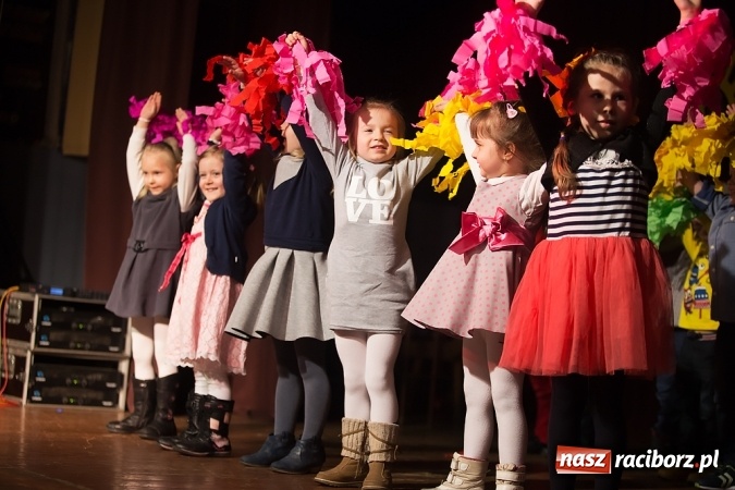 Zdjęcie w galerii na portalu naszraciborz.pl: Kiermasz wielkanocny w Krzanowicach wiadomości z regionu