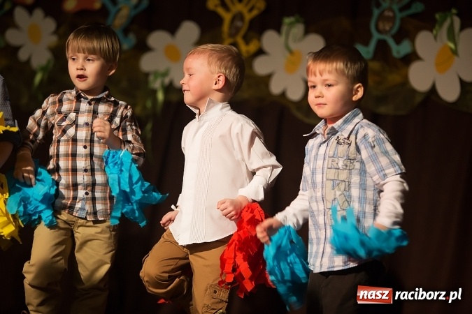 Zdjęcie w galerii na portalu naszraciborz.pl: Kiermasz wielkanocny w Krzanowicach wiadomości z regionu