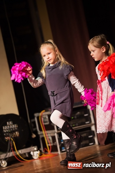 Zdjęcie w galerii na portalu naszraciborz.pl: Kiermasz wielkanocny w Krzanowicach wiadomości z regionu