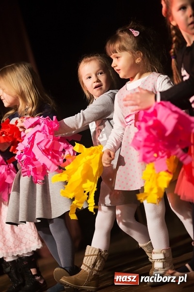 Zdjęcie w galerii na portalu naszraciborz.pl: Kiermasz wielkanocny w Krzanowicach wiadomości z regionu
