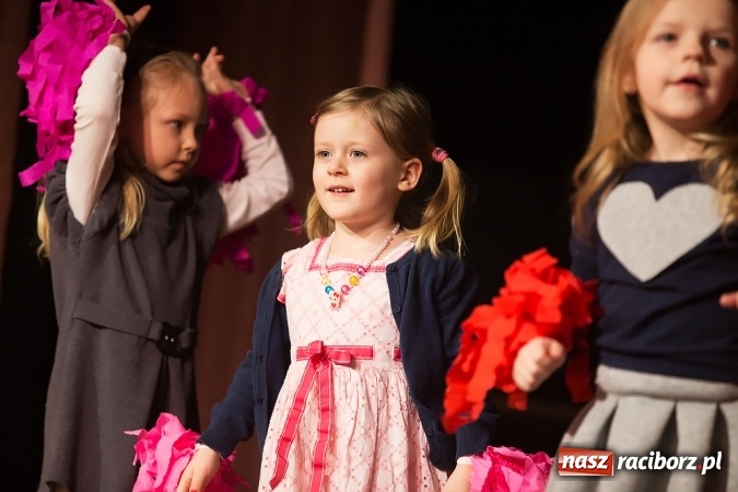 Zdjęcie w galerii na portalu naszraciborz.pl: Kiermasz wielkanocny w Krzanowicach wiadomości z regionu