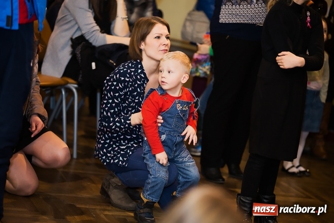 Zdjęcie w galerii na portalu naszraciborz.pl: Kiermasz wielkanocny w Krzanowicach wiadomości z regionu