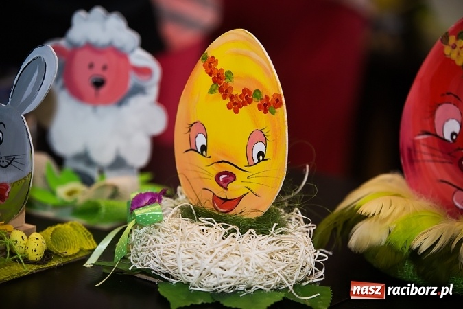 Zdjęcie w galerii na portalu naszraciborz.pl: Kiermasz wielkanocny w Krzanowicach wiadomości z regionu