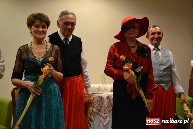 Zdjęcie w galerii na portalu naszraciborz.pl: Kobiety, kobietki, matrony, kokietki - widowisko na zamku wiadomości z regionu