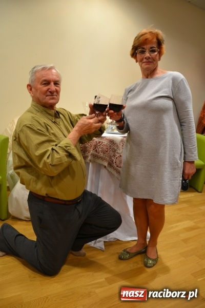 Zdjęcie w galerii na portalu naszraciborz.pl: Kobiety, kobietki, matrony, kokietki - widowisko na zamku wiadomości z regionu