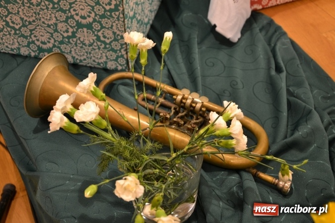 Zdjęcie w galerii na portalu naszraciborz.pl: Kobiety, kobietki, matrony, kokietki - widowisko na zamku wiadomości z regionu