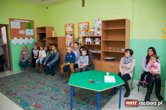 Zdjęcie w galerii na portalu naszraciborz.pl: Dzień otwarty w katolickiej szkole podstawowej  wiadomości z regionu