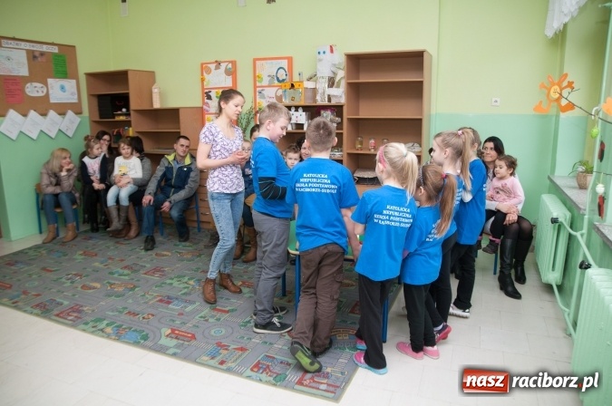 Zdjęcie w galerii na portalu naszraciborz.pl: Dzień otwarty w katolickiej szkole podstawowej  wiadomości z regionu