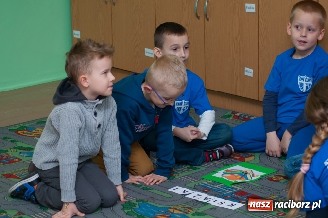 Zdjęcie w galerii na portalu naszraciborz.pl: Dzień otwarty w katolickiej szkole podstawowej  wiadomości z regionu
