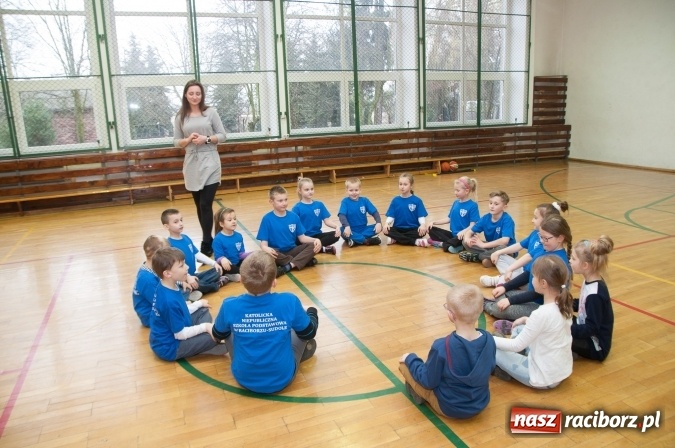 Zdjęcie w galerii na portalu naszraciborz.pl: Dzień otwarty w katolickiej szkole podstawowej  wiadomości z regionu