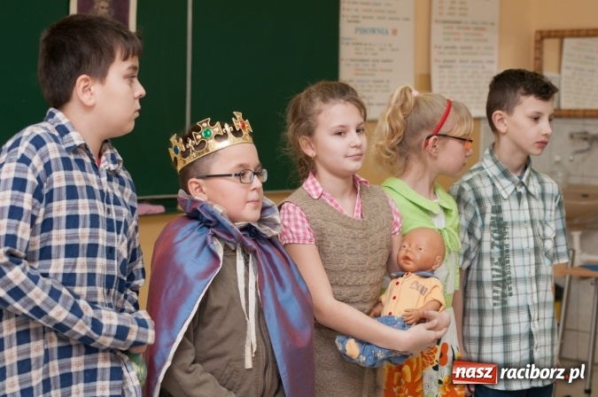 Zdjęcie w galerii na portalu naszraciborz.pl: Dzień otwarty w katolickiej szkole podstawowej  wiadomości z regionu