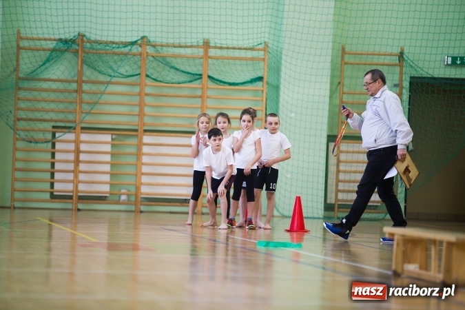 Zdjęcie w galerii na portalu naszraciborz.pl: Turniej Gier i Zabaw w Arenie Rafako wiadomości z regionu