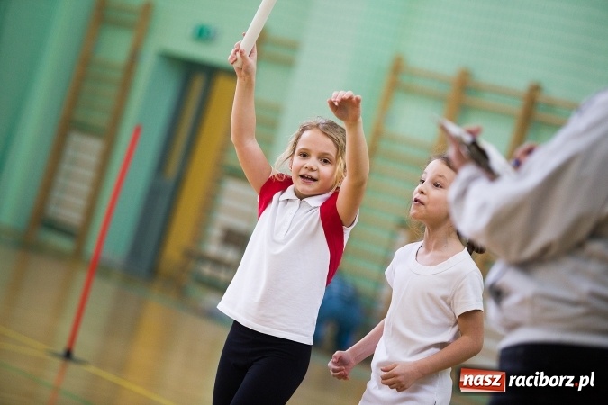 Zdjęcie w galerii na portalu naszraciborz.pl: Turniej Gier i Zabaw w Arenie Rafako wiadomości z regionu