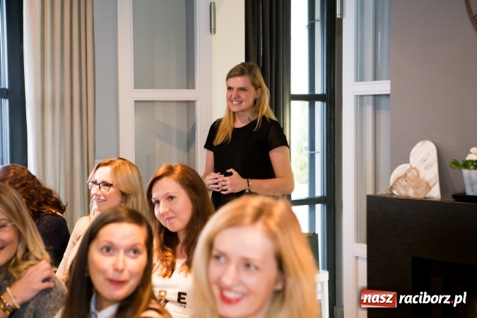 Zdjęcie w galerii na portalu naszraciborz.pl: Wprowadź w życie pozytywne zmiany - w Villi Antiqua odbyły się warsztaty dla kobiet wiadomości z regionu