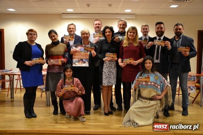 Zdjęcie w galerii na portalu naszraciborz.pl: Poznaj ziemię raciborską - wiosenne rabaty i zniżki na produkty i usługi - 1 kwietnia rusza nowy program rabatowy wiadomości z regionu