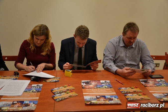 Zdjęcie w galerii na portalu naszraciborz.pl: Poznaj ziemię raciborską - wiosenne rabaty i zniżki na produkty i usługi - 1 kwietnia rusza nowy program rabatowy wiadomości z regionu