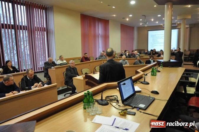 Zdjęcie w galerii na portalu naszraciborz.pl: Debata o raciborskiej starówce, czyli jak w ulicę Długą tchnąć nowe życie! wiadomości z regionu