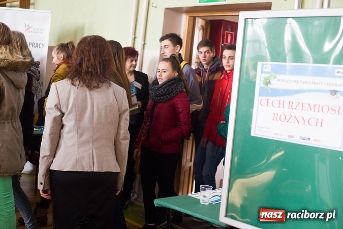 Zdjęcie w galerii na portalu naszraciborz.pl: Targi Pracy i Edukacji w Budowlance - fotoreportaż wiadomości z regionu