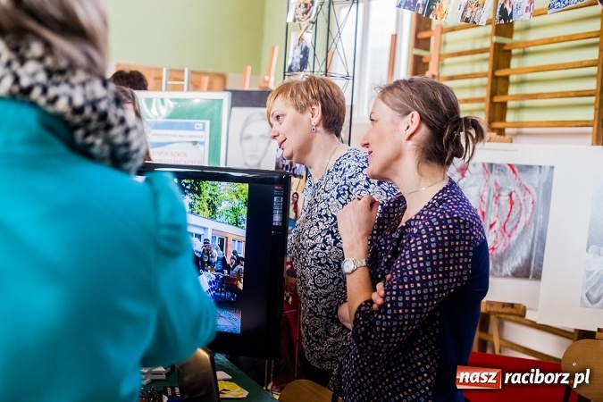 Zdjęcie w galerii na portalu naszraciborz.pl: Targi Pracy i Edukacji w Budowlance - fotoreportaż wiadomości z regionu