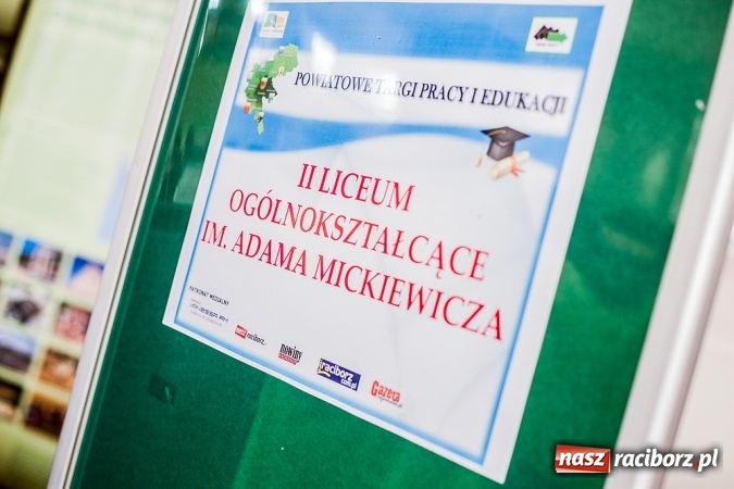 Zdjęcie w galerii na portalu naszraciborz.pl: Targi Pracy i Edukacji w Budowlance - fotoreportaż wiadomości z regionu